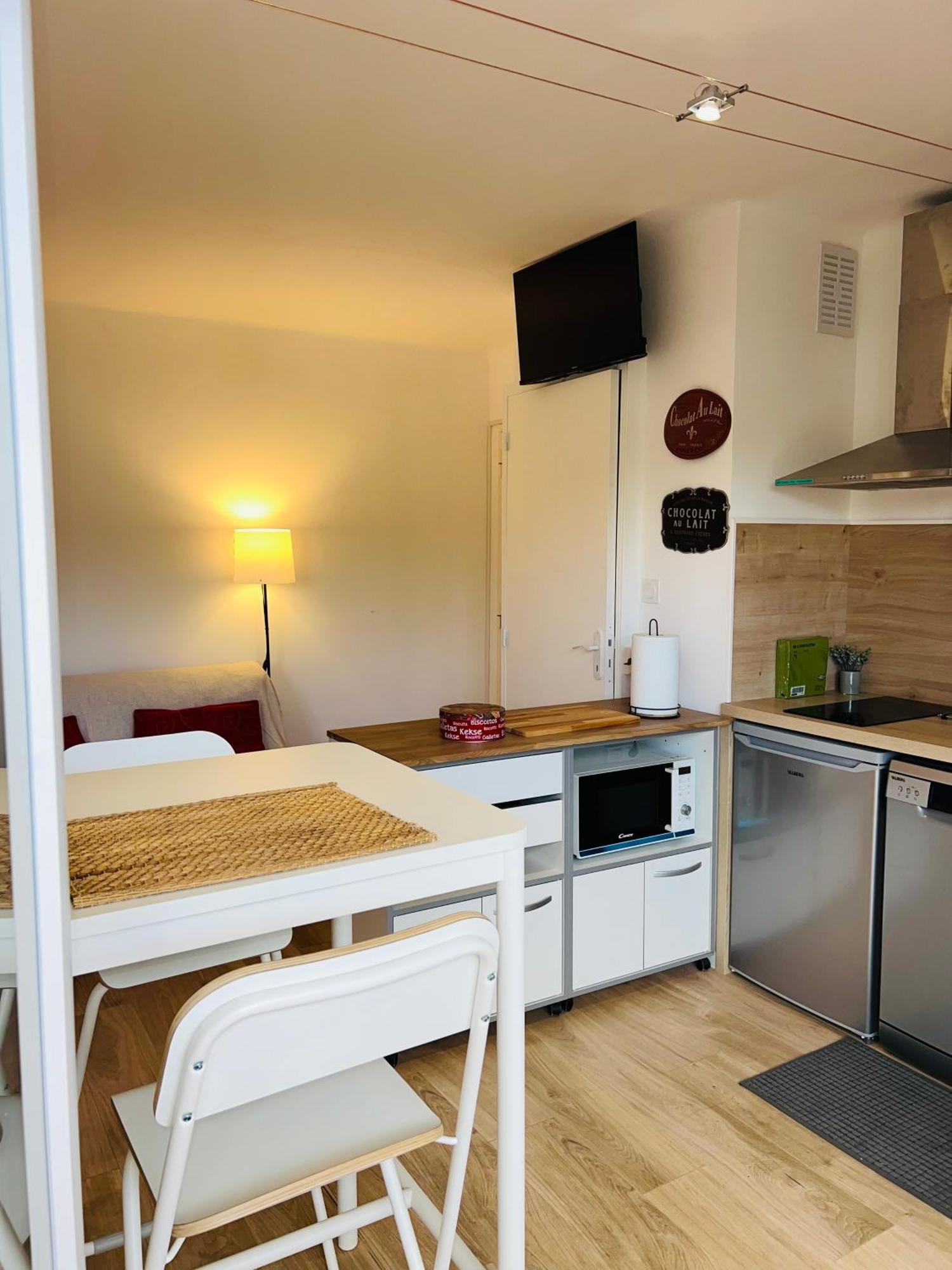 Escapade A 200M De La Plage De Fabregas La Seyne-sur-Mer Extérieur photo